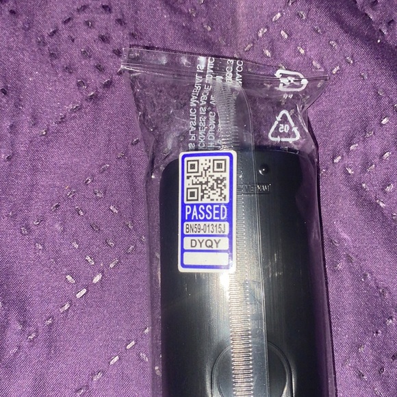 Brand New Samsung Smart things TV IR remote control BN59-01315J sealed package - Picture 4 of 5